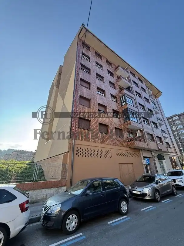 Local comercial de lloguer a Sasikoa Kalea
