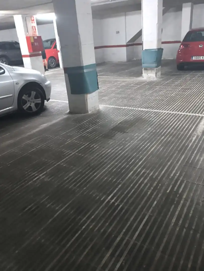 Parking of Garage for sale in Santa Coloma de Gramenet  with Alarm
