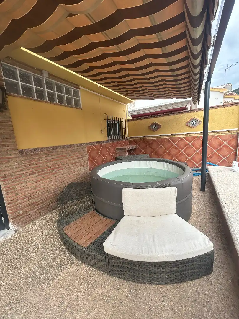 Terrassa de Casa o xalet en venda en Alhaurín de la Torre amb Aire condicionat, Jardí privat i Terrassa