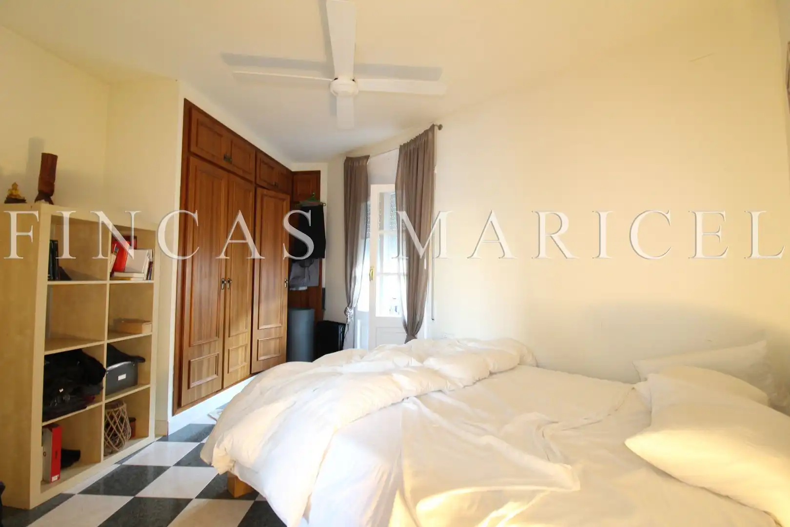 Habitación de Ático en venta en Sitges con Aire acondicionado, Calefacción y Terraza