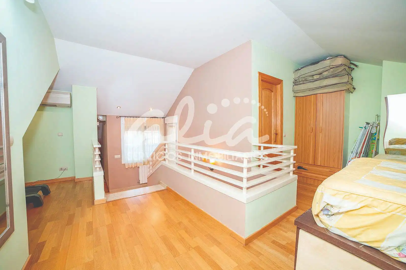 Detached homes for sale in Pinto  with Air Conditioner, Heating and Terrace