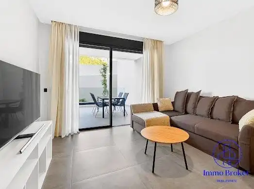 Sala de estar de Piso en venta en Adeje con Aire acondicionado, Trastero y Amueblado