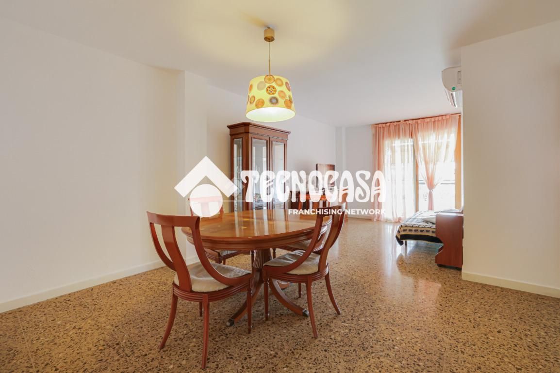 Dining room of Flat for sale in Sant Adrià de Besòs  with Air Conditioner, Heating and Balcony
