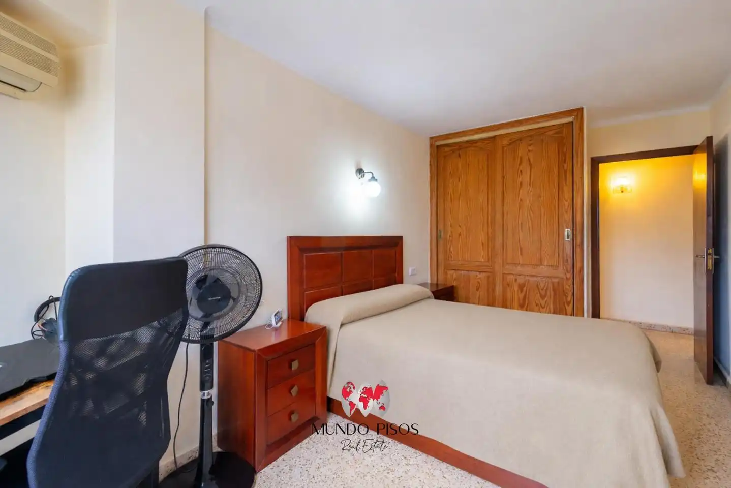 Schlafzimmer von Wohnung zum Verkauf in  Palma de Mallorca mit Klimaanlage, Heizung und Abstellraum