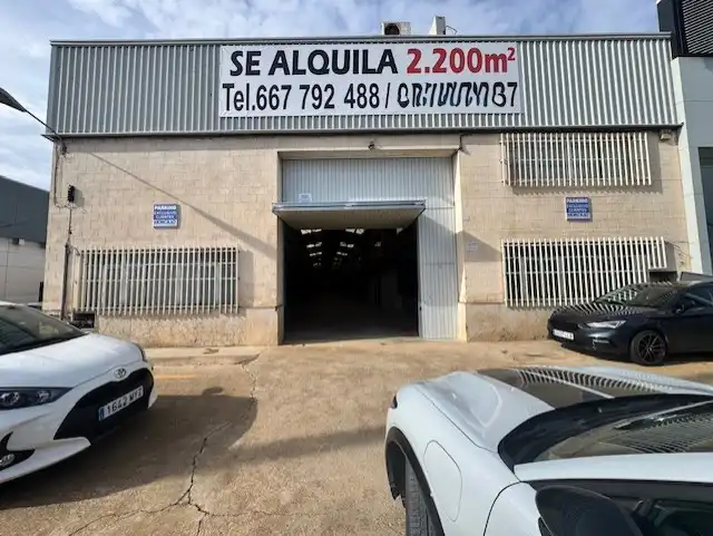 Industrial building to rent in Avenida Ausiás March 186, imagen 3