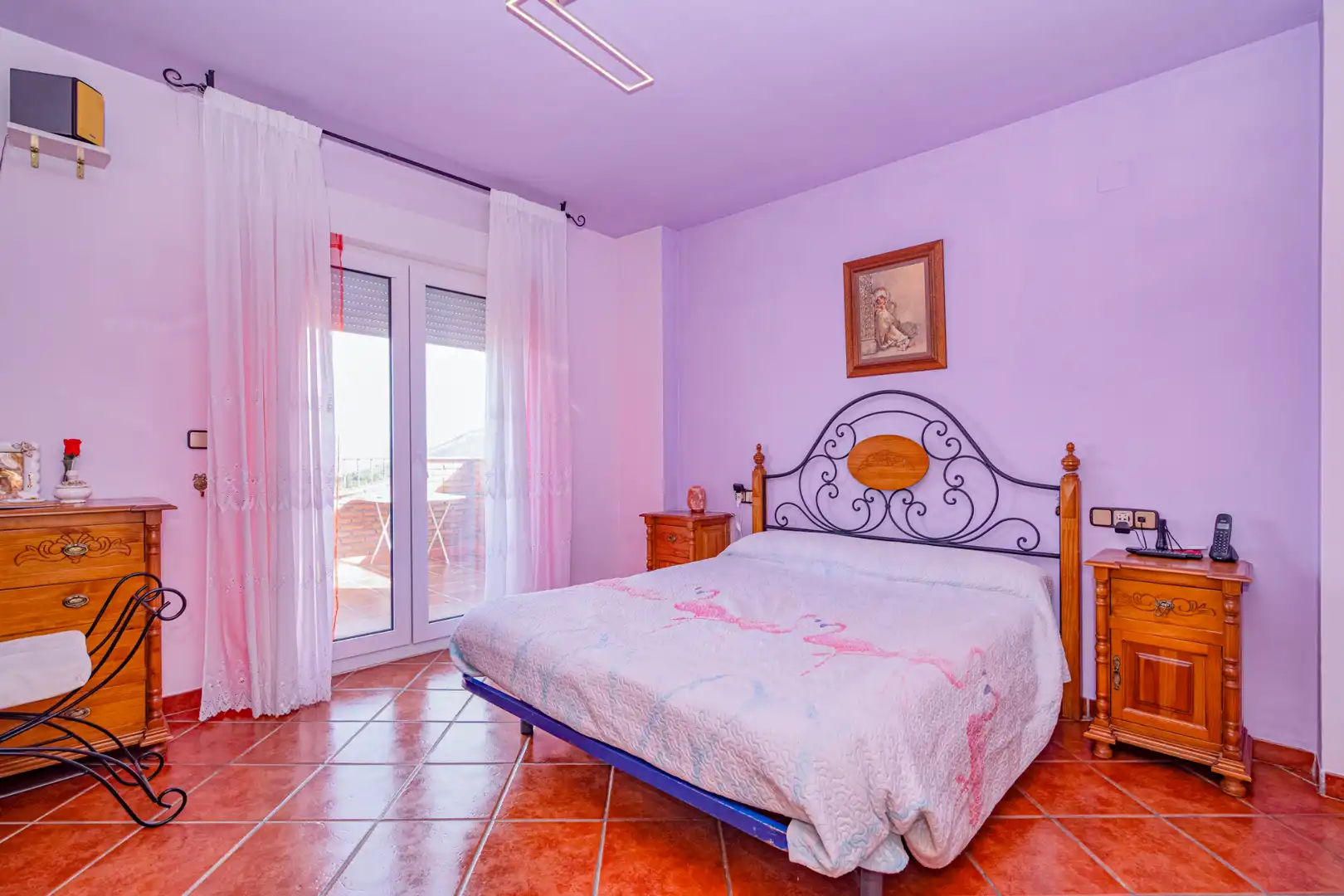 Habitación de Casa o chalet en venta en La Zubia con Aire acondicionado, Calefacción y Jardín privado