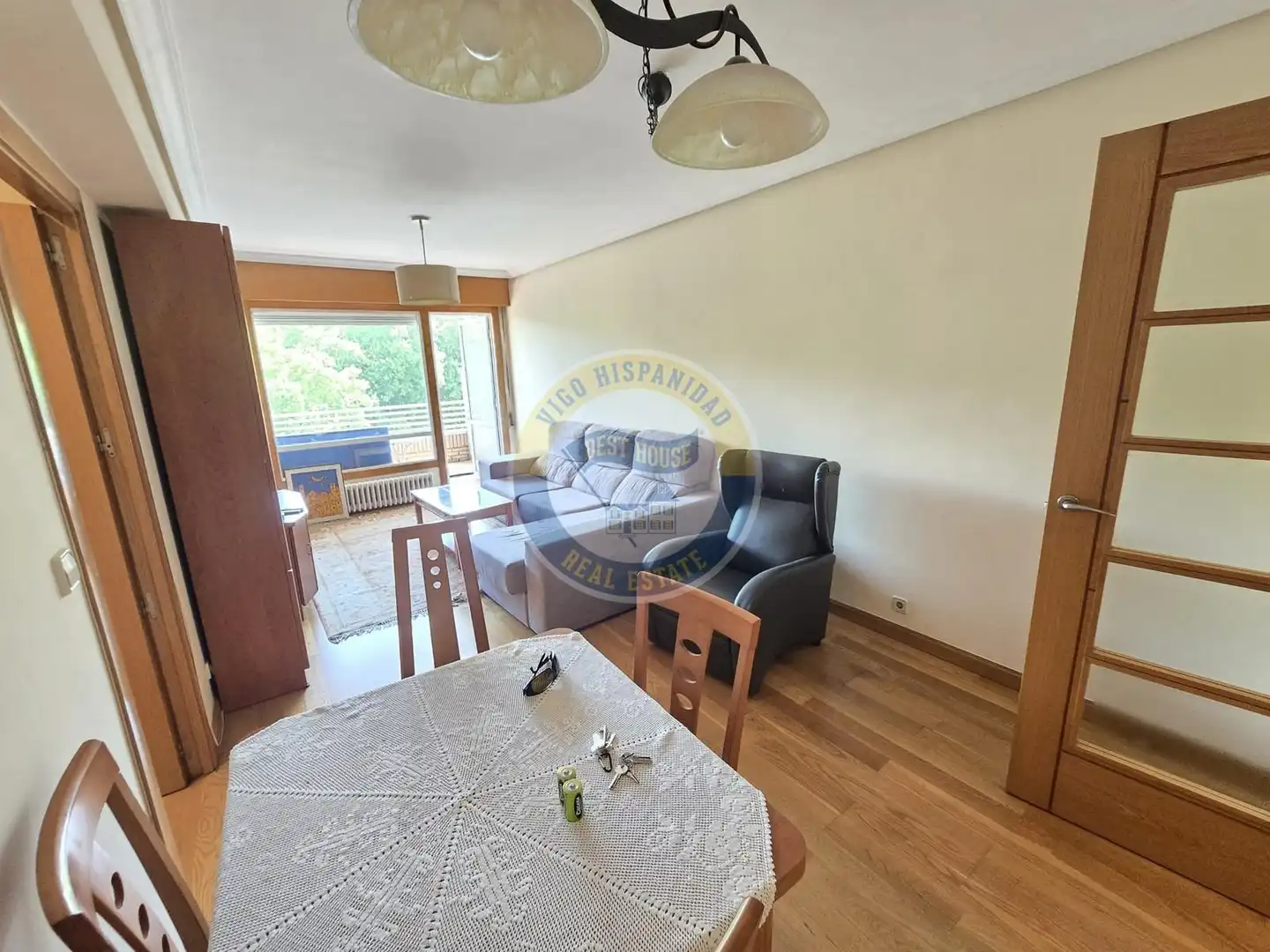 Wohnzimmer von Wohnung zur Miete in Vigo  mit Heizung, Parkett und Möbliert
