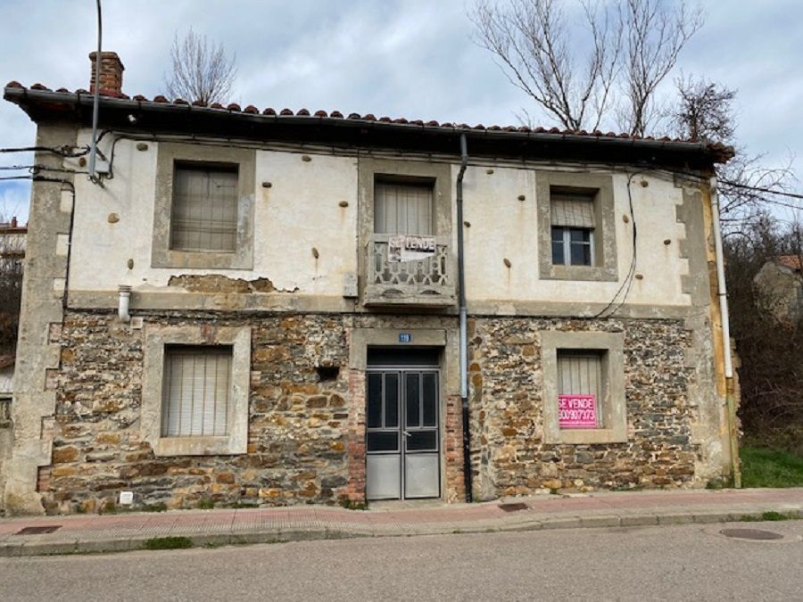 Vista exterior de Casa o xalet en venda en Sabero