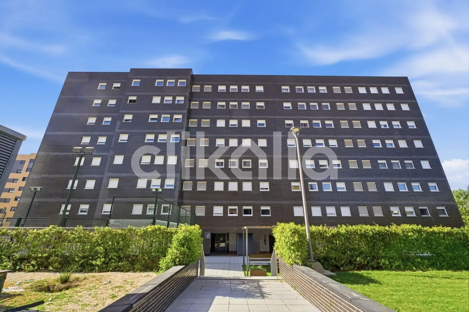 Exterior view of Flat for sale in Tres Cantos  with Heating, Storage room and Swimming Pool