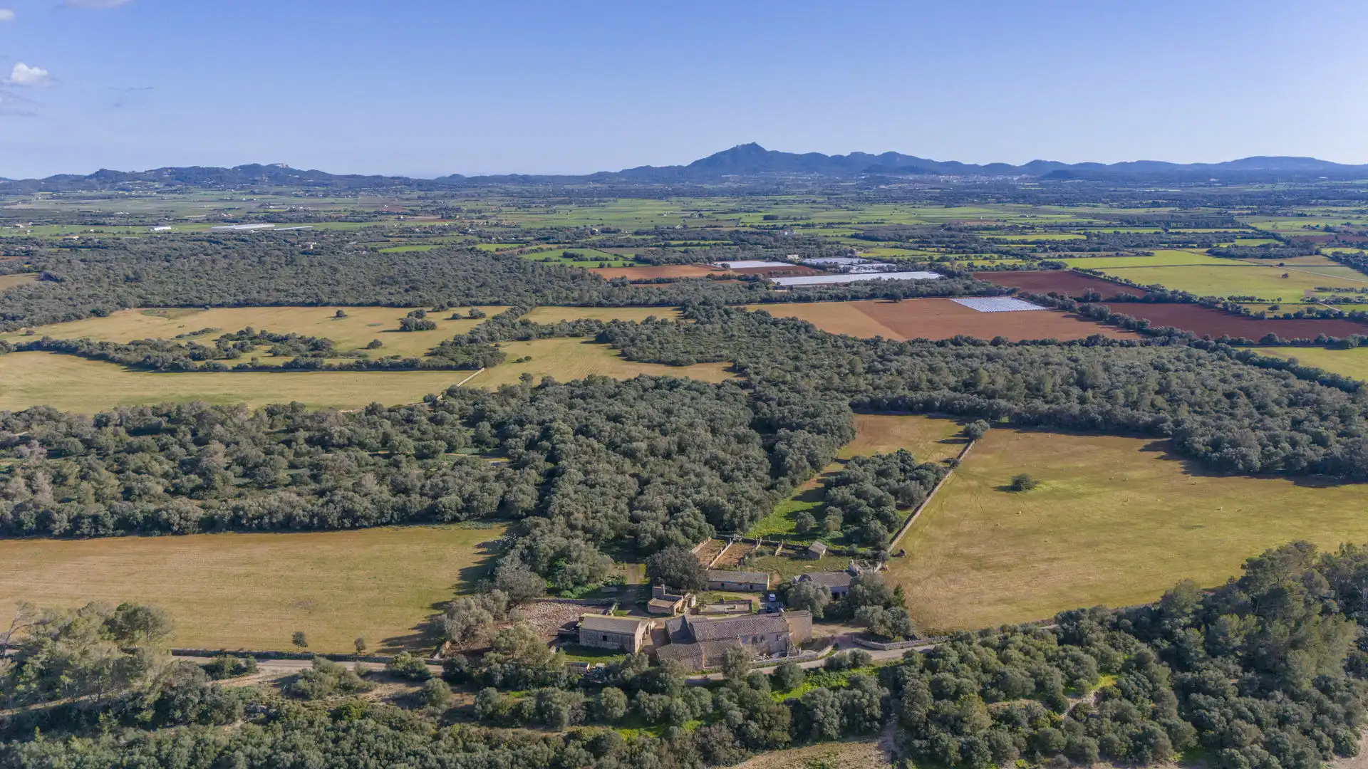 Finca rústica en venta en Vilafranca de Bonany con Terraza, Trastero y Balcón