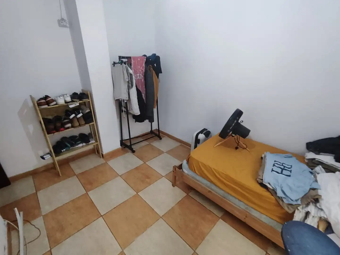 Pis en venda a Calle Franco de Medina, La Cuesta -Finca España