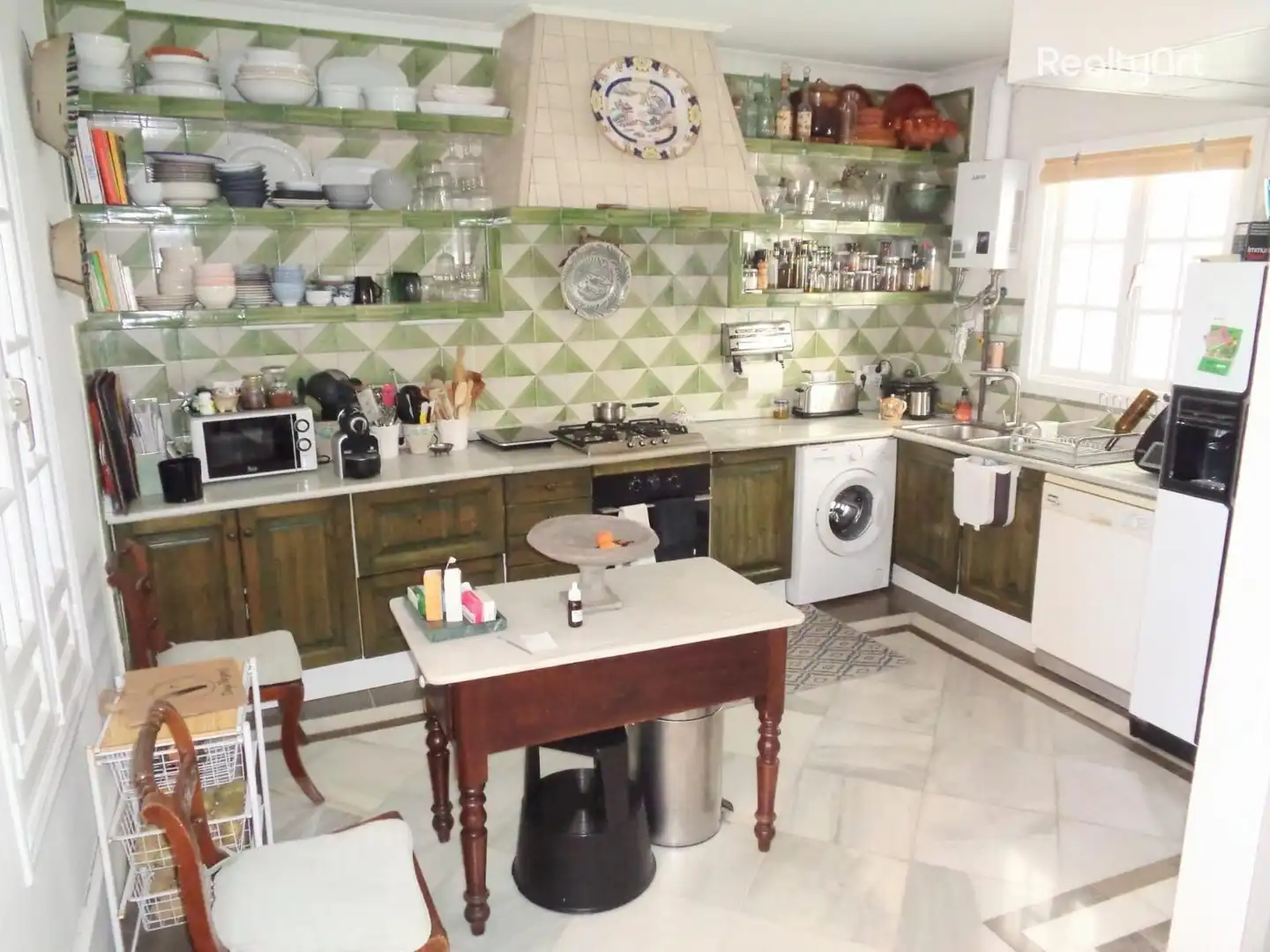 Cocina de Ático en venta en Sevilla con Aire acondicionado, Calefacción y Terraza