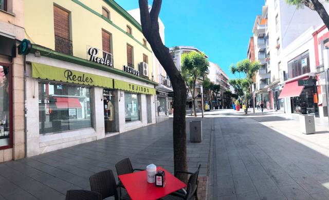 Local comercial en Alquiler en Calle Ramón y Cajal, 2 en Don Benito