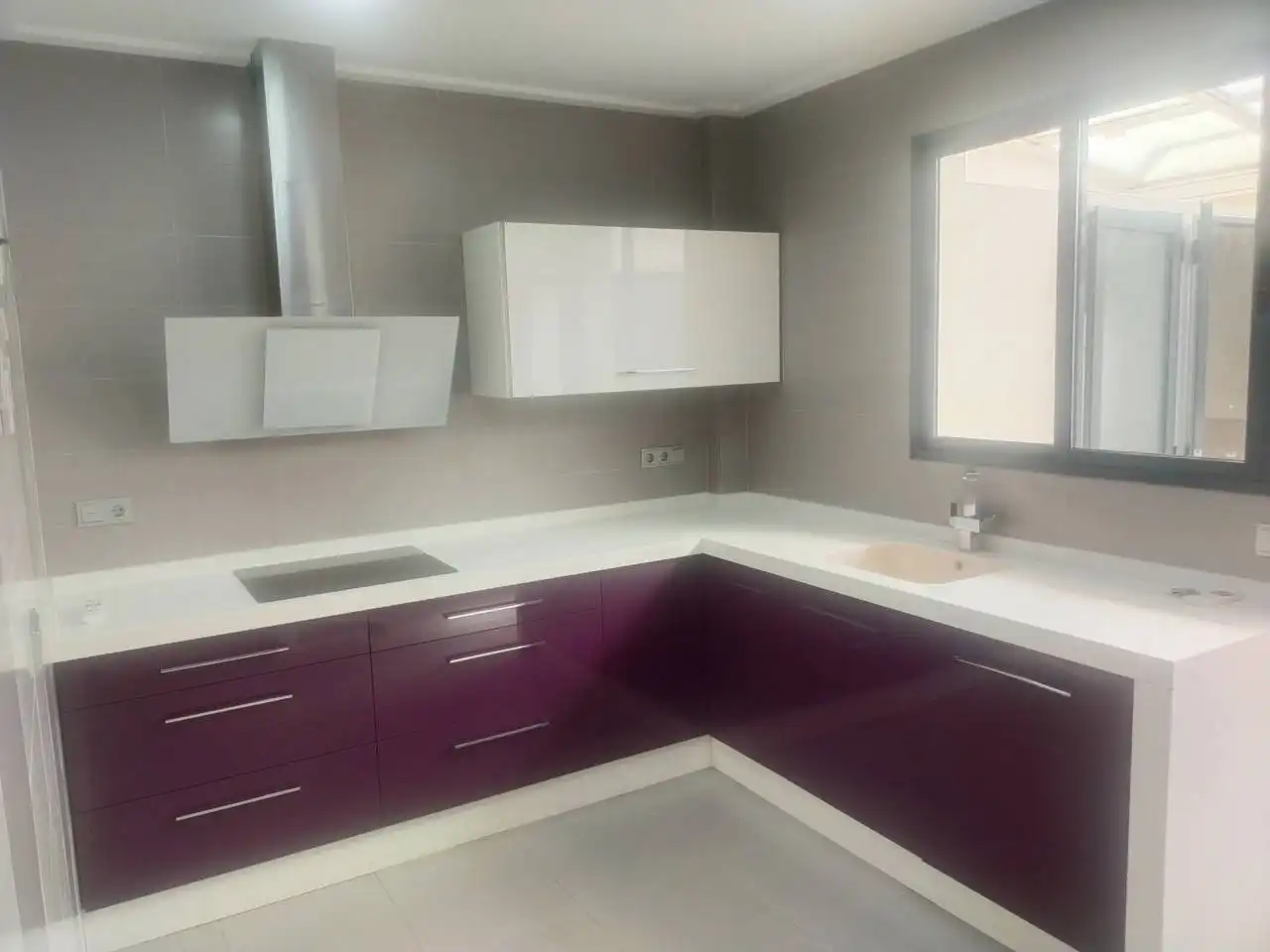 Bungalow mit Pool zum Verkauf in Calle Pediatra Don Andrés Bru Ibarra, imagen 7