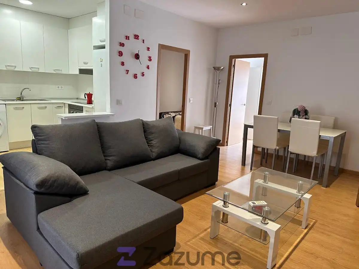 Sala d'estar de Apartament de lloguer en Valencia amb Aire condicionat, Terrassa i Moblat