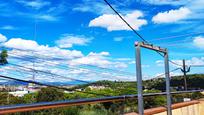 Vista exterior de Pis en venda en Terrassa amb Aire condicionat i Terrassa