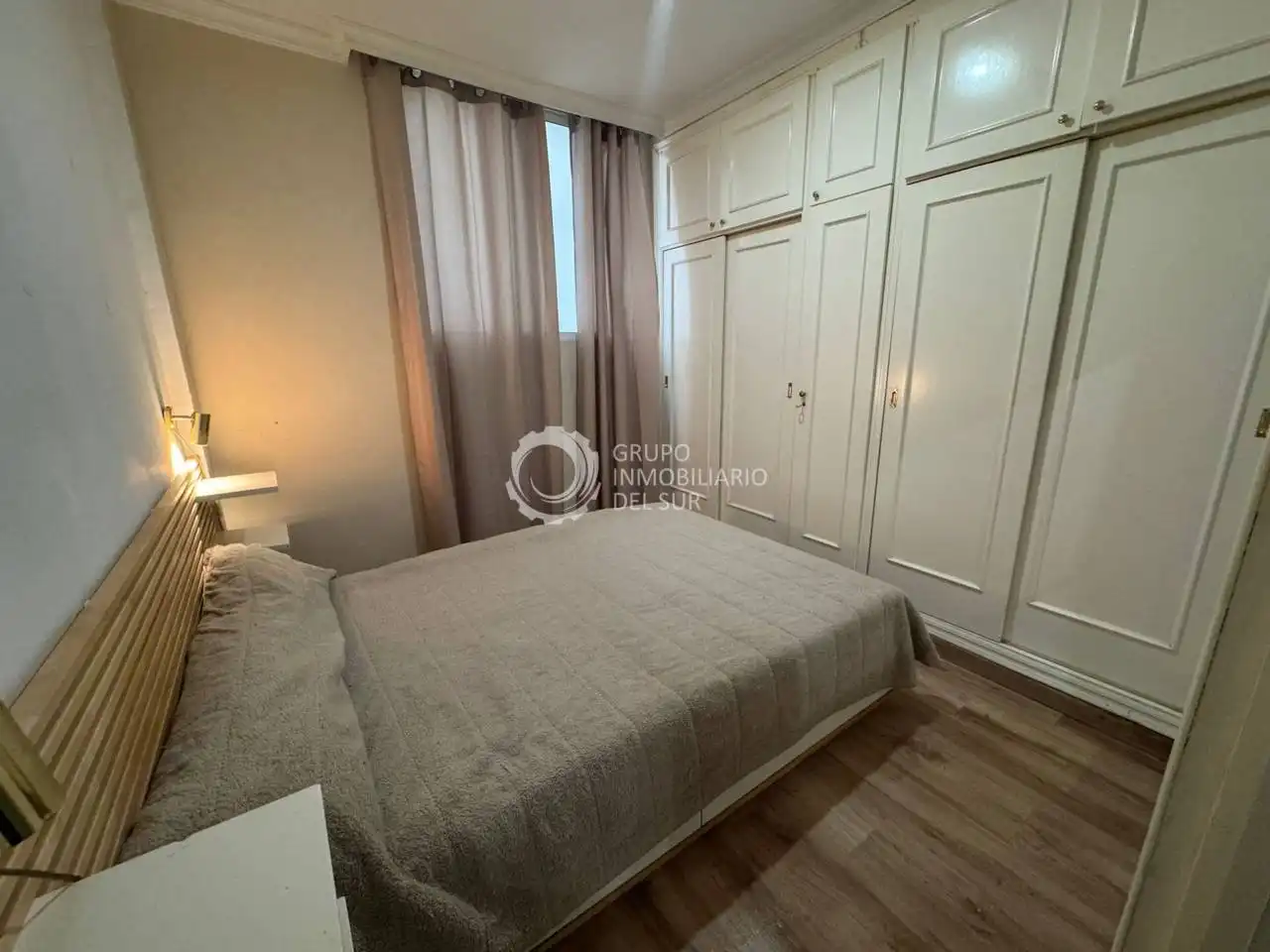 Habitación de Apartamento en venta en Cádiz con Amueblado