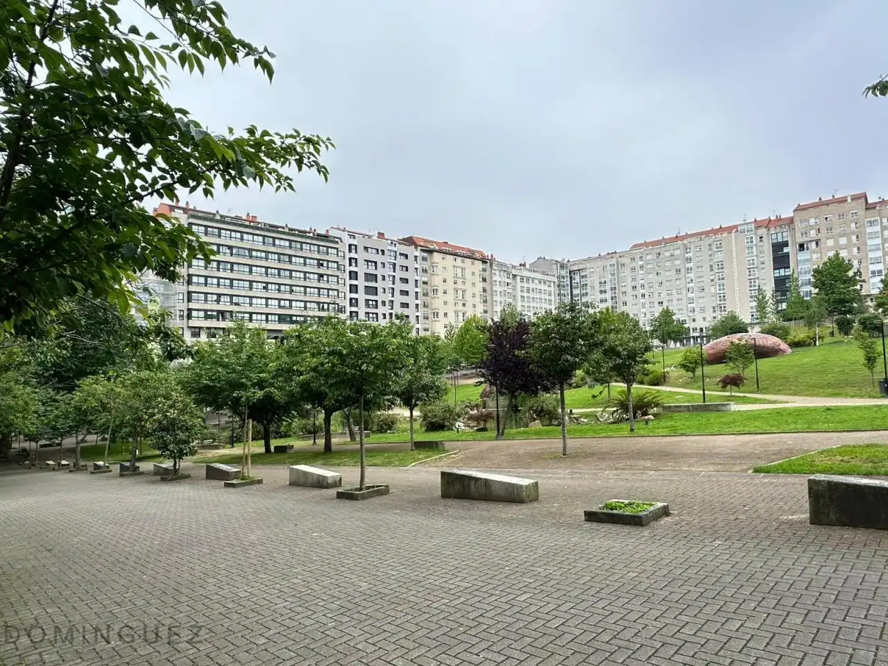 Vista exterior de Piso en venta en Vigo  con Calefacción y Balcón