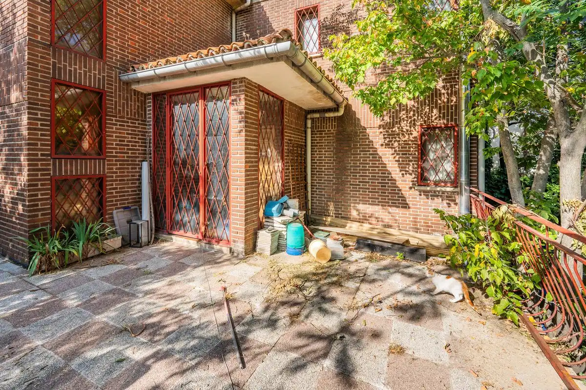 Casa amb terrassa en venda a C. de Basilio de Prado, imagen 3