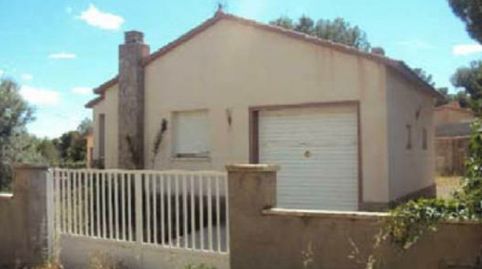 Solvia Inmobiliaria  Chalet independiente Cabra del Camp