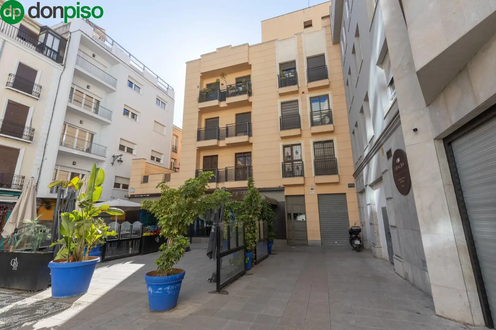 Local comercial en venda a Calle Ángel Ganivet, imagen 2