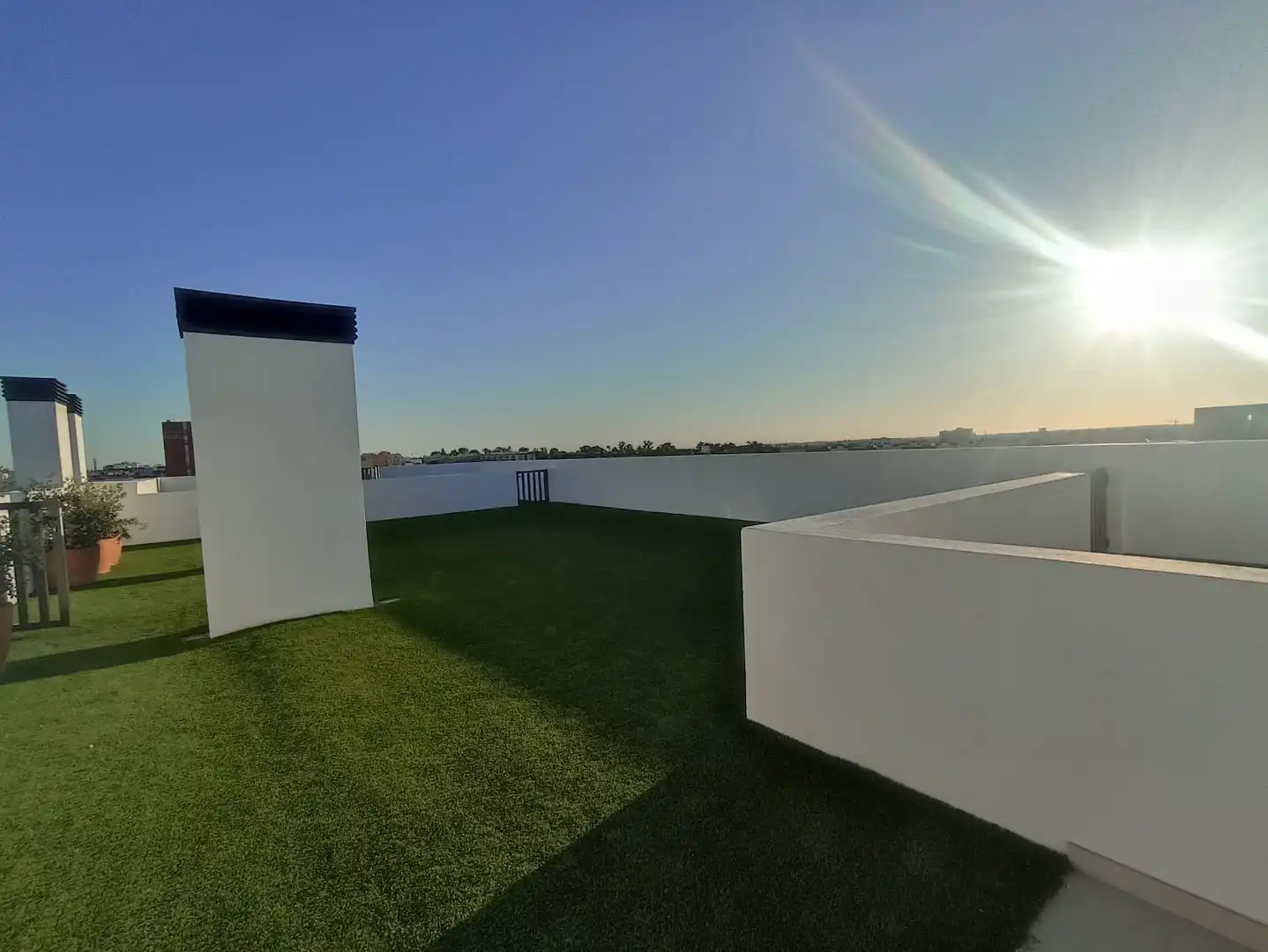 Terraza de Piso de alquiler en  Sevilla Capital con Aire acondicionado, Terraza y Trastero