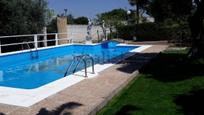 Swimming pool of House or chalet for sale in Los Navalucillos  with Swimming Pool