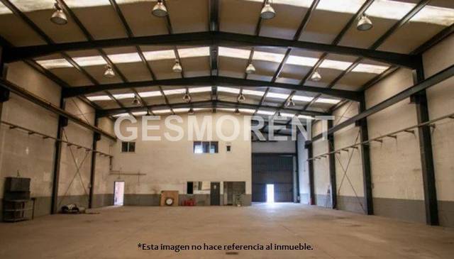 Nave industrial en Venta en La Caparrella