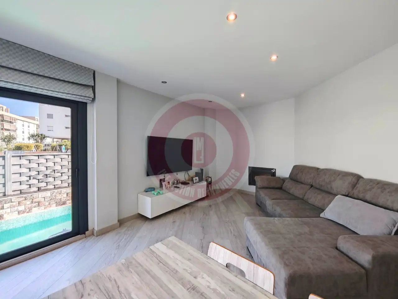 Sala de estar de Casa o chalet en venta en Vélez-Málaga con Aire acondicionado, Jardín privado y Terraza