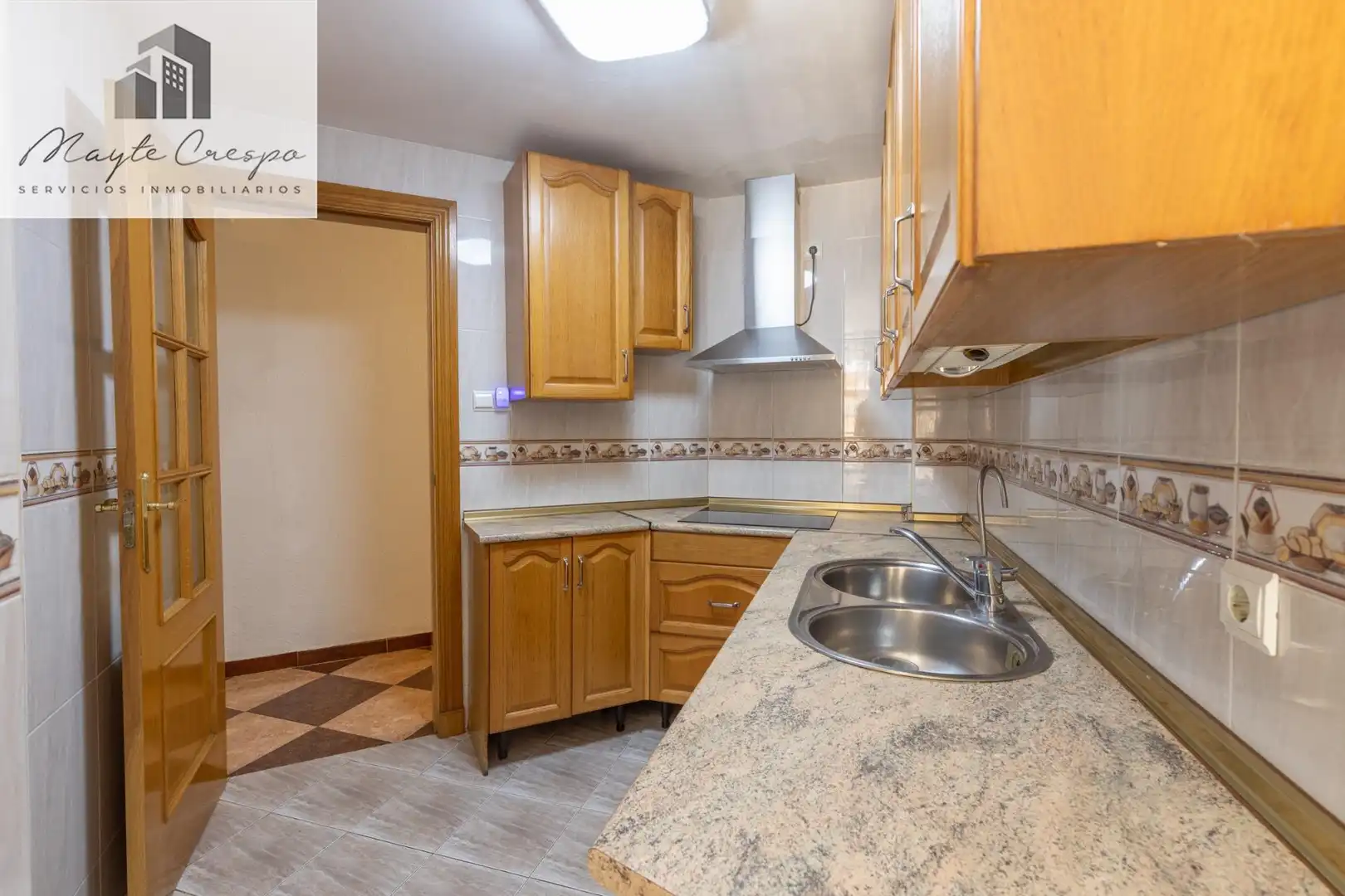 Cocina de Piso en venta en Granada con Terraza, Amueblado y Balcón