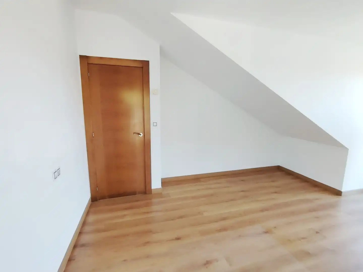 Habitación de Casa o chalet en venta en Gijón  con Calefacción, Jardín privado y Parquet