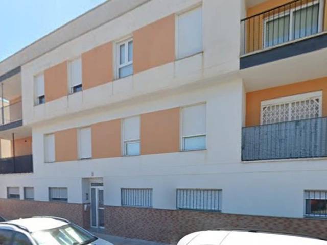 Garaje en Alquiler en Carrer Josep Doñate Franch, 14 en Nuevo Centro