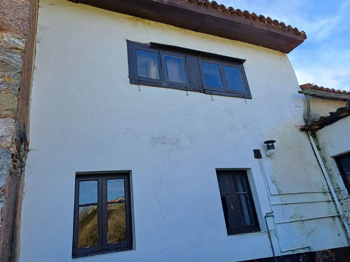 Vista exterior de Casa o xalet en venda en Illas amb Terrassa, Traster i Piscina
