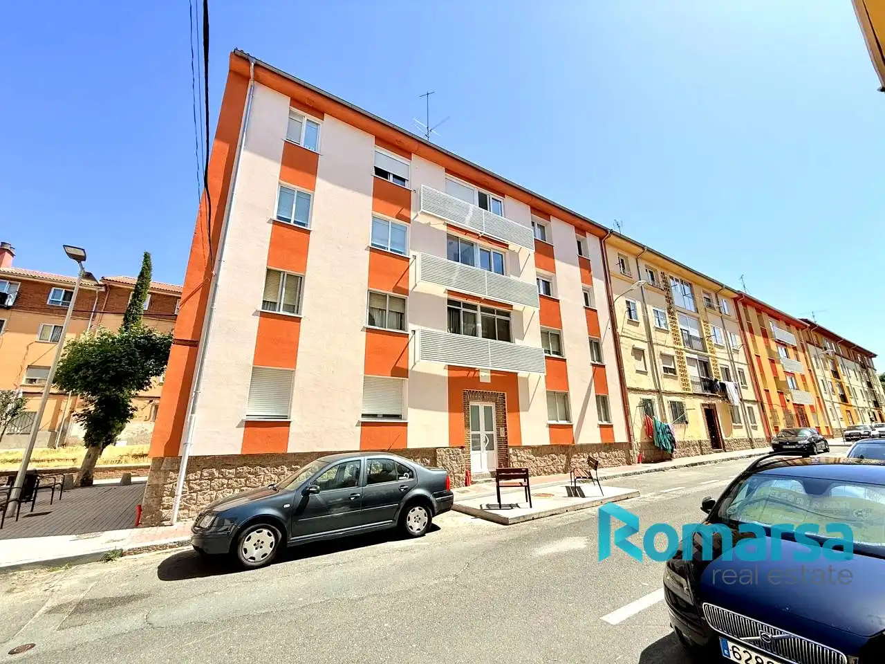 Flat for sale in Calle Virgen de Valsordo, imagen 2