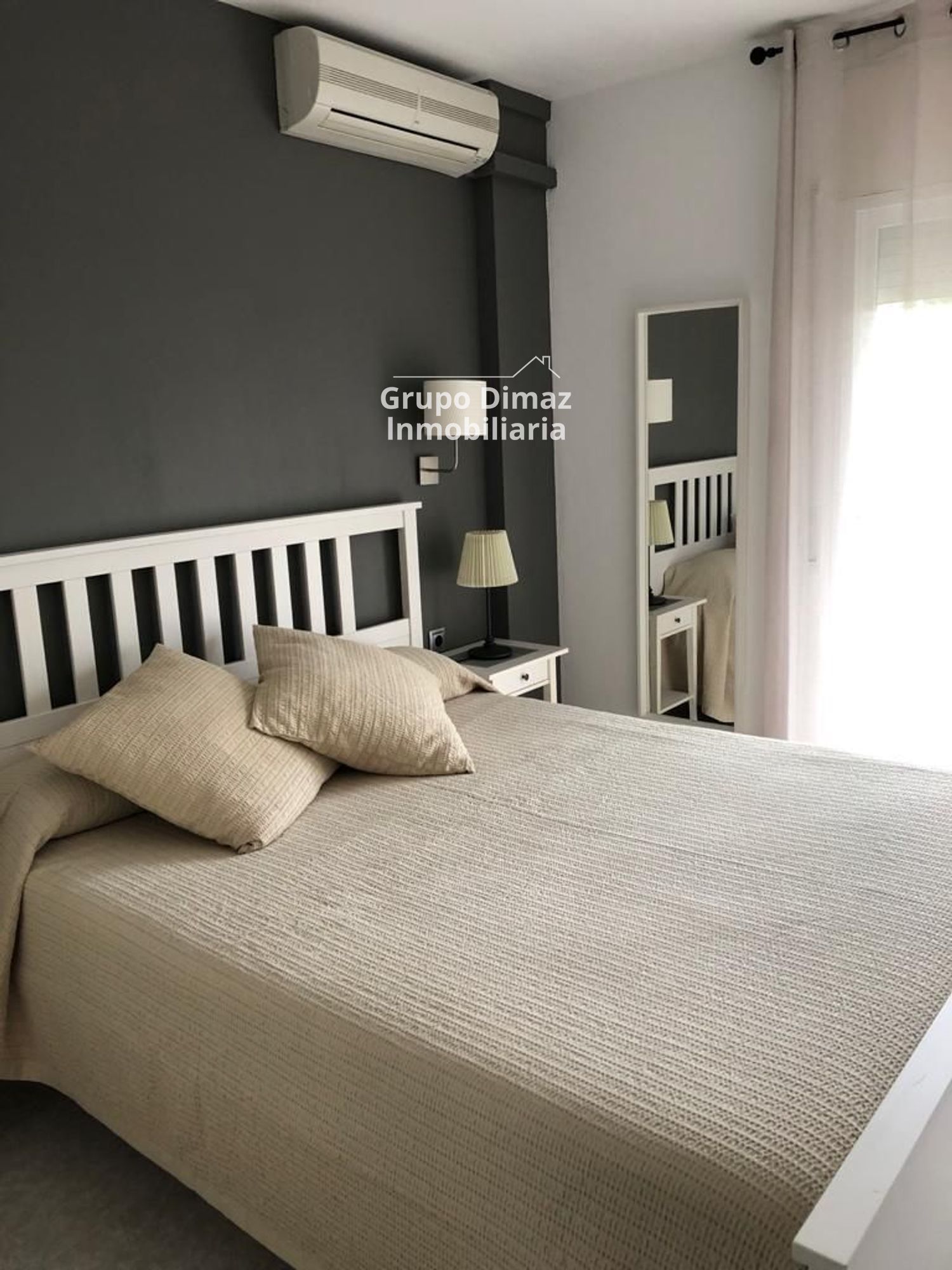 Bedroom of Flat to rent in Castell d'Aro, Platja d'Aro i s'Agaró  with Air Conditioner, Swimming Pool and Furnished