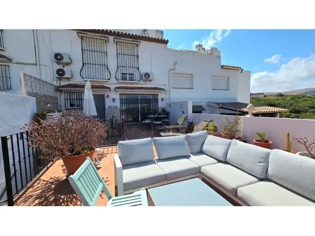 Terraced house with pool for sale in Urbanizacion Monte Viñas, imagen 15