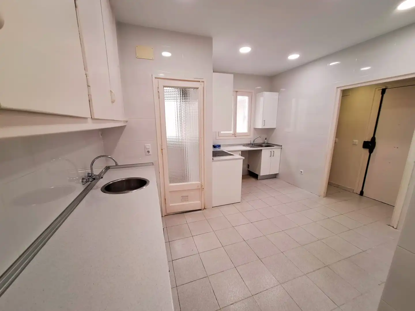 Wohnung zur Miete in Orense, Cuatro Caminos - Azca