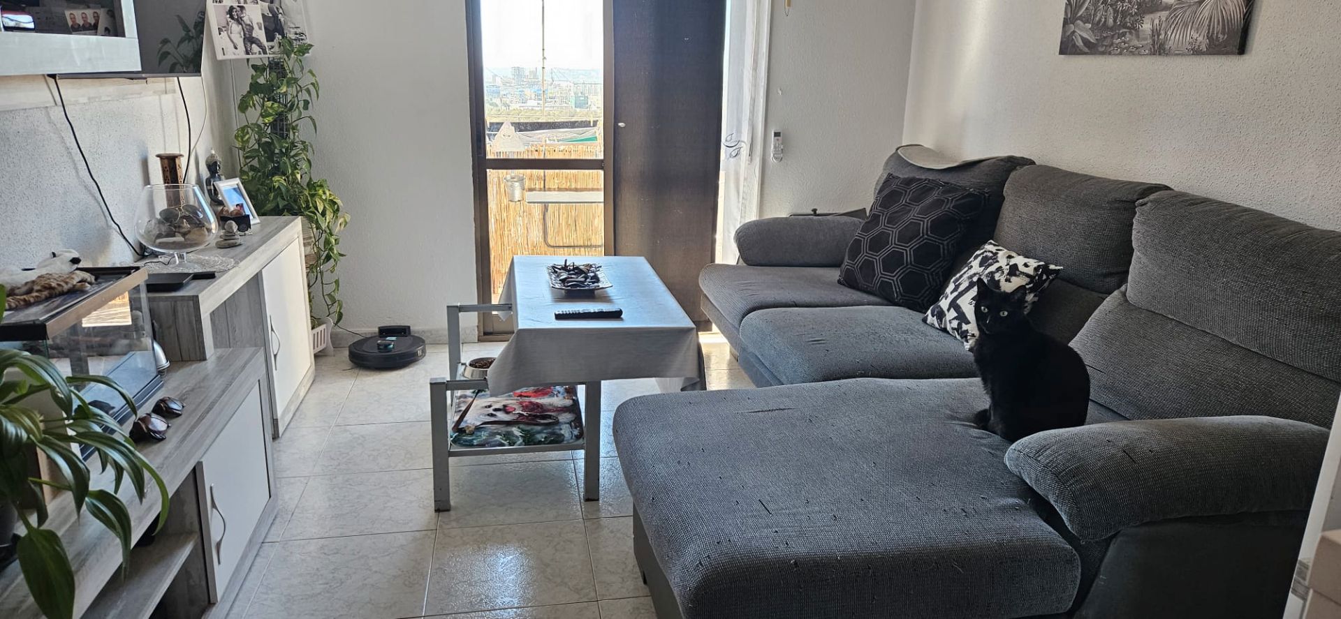 Living room of Flat for sale in  Tarragona Capital  with Air Conditioner, Furnished and Balcony
