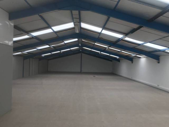 Nave industrial en Alquiler en poligono de asipo calleB parcela en Llanera