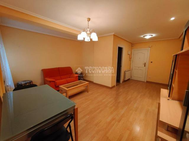 Piso en Venta en La Granja