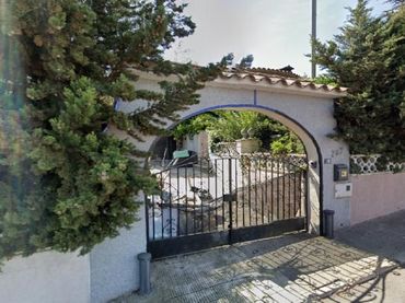 Casa bifamiliare in vendita a calle Mare de Deu del Coll