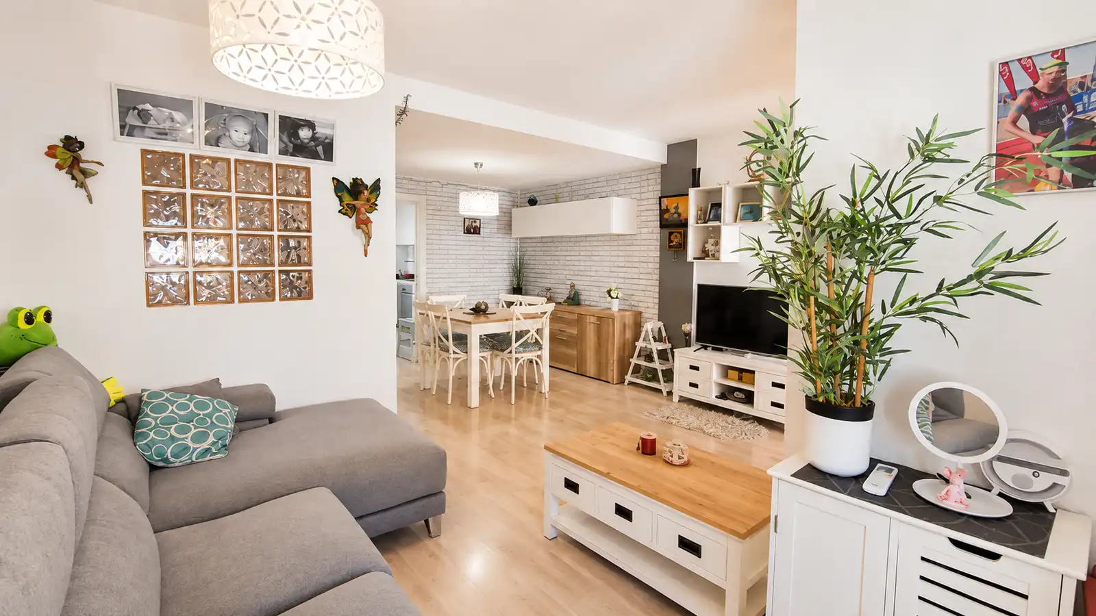 Wohnzimmer von Haus oder Chalet zum Verkauf in Santa Pola mit Klimaanlage, Heizung und Gemeinschaftspool