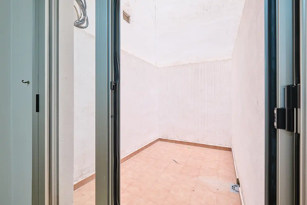 Apartamento en venta en Calle Almudena, Antonio Machado