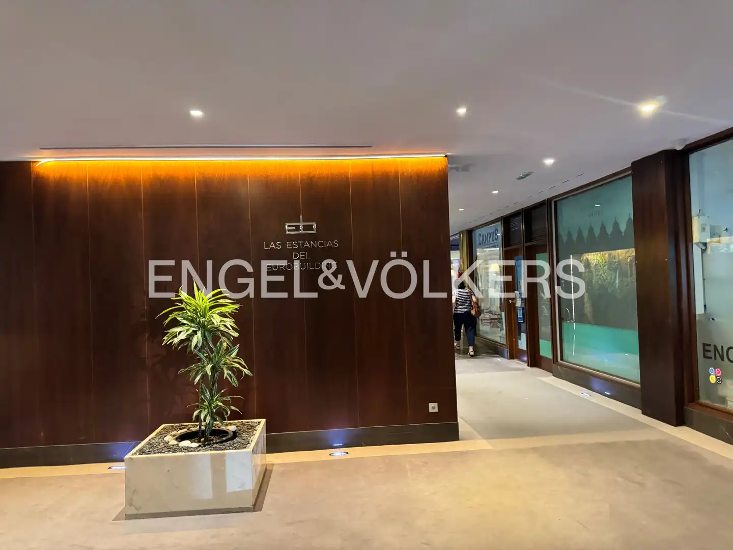 Flat for rent in Madrid  with Air Conditioner, Heating and Terrace