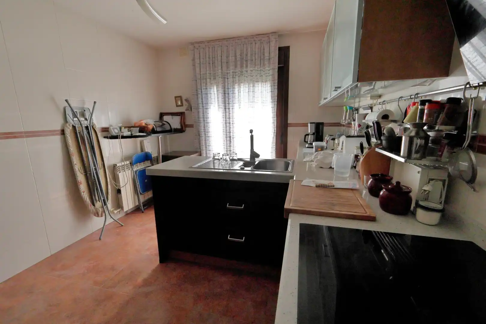 Cocina de Casa adosada en venta en Ponferrada con Aire acondicionado, Calefacción y Terraza