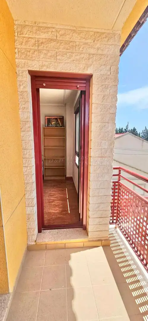 Casa adosada en venda en Orihuela amb Terrassa