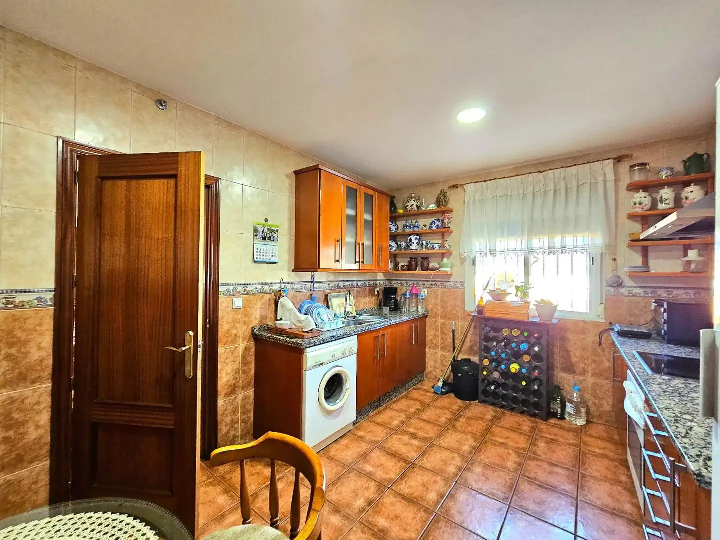 Kitchen of Houses for sale in Córdoba  with Air Conditioner, Private garden and Terrace