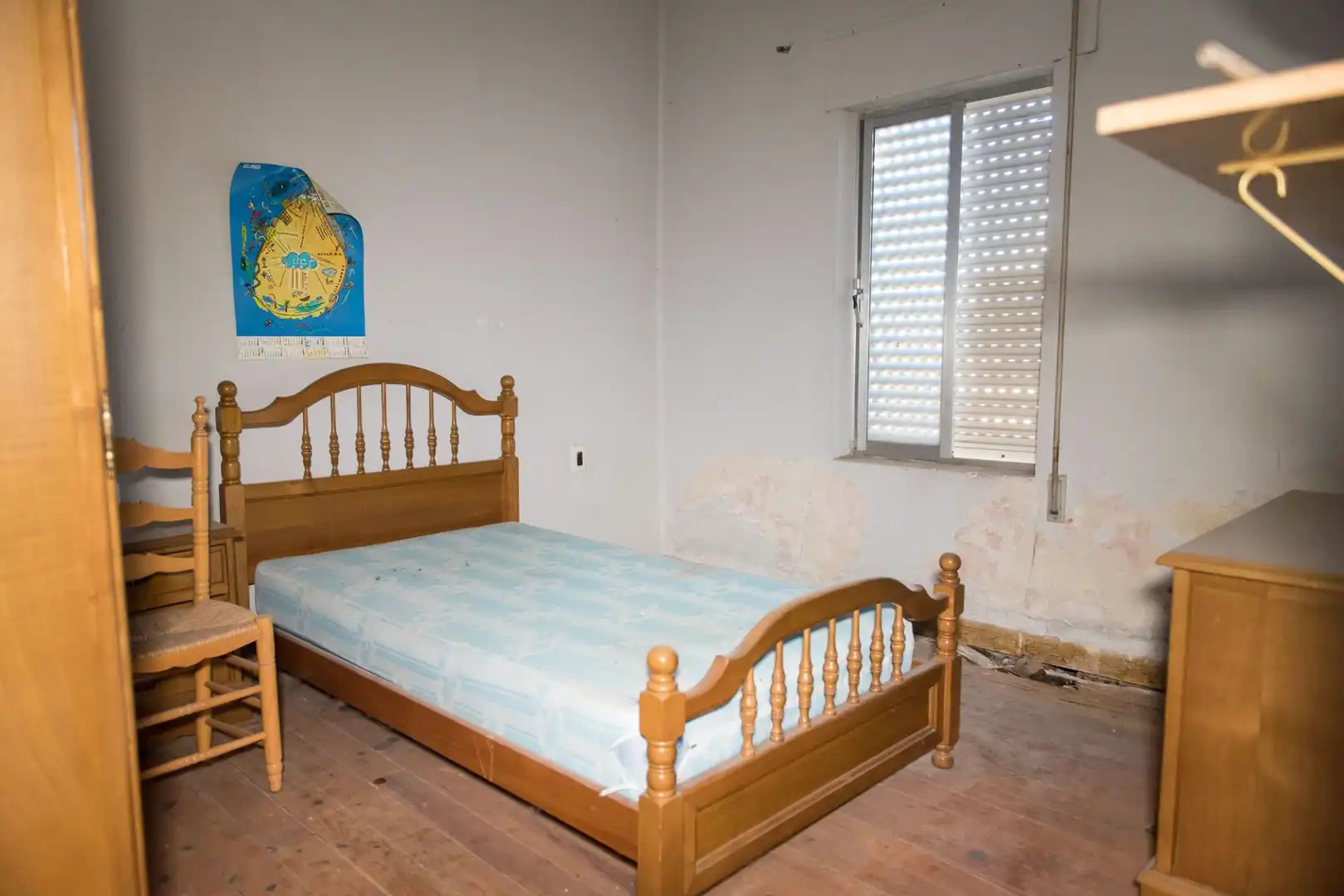 Schlafzimmer von Country house zum Verkauf in Toral de los Vados mit Heizung