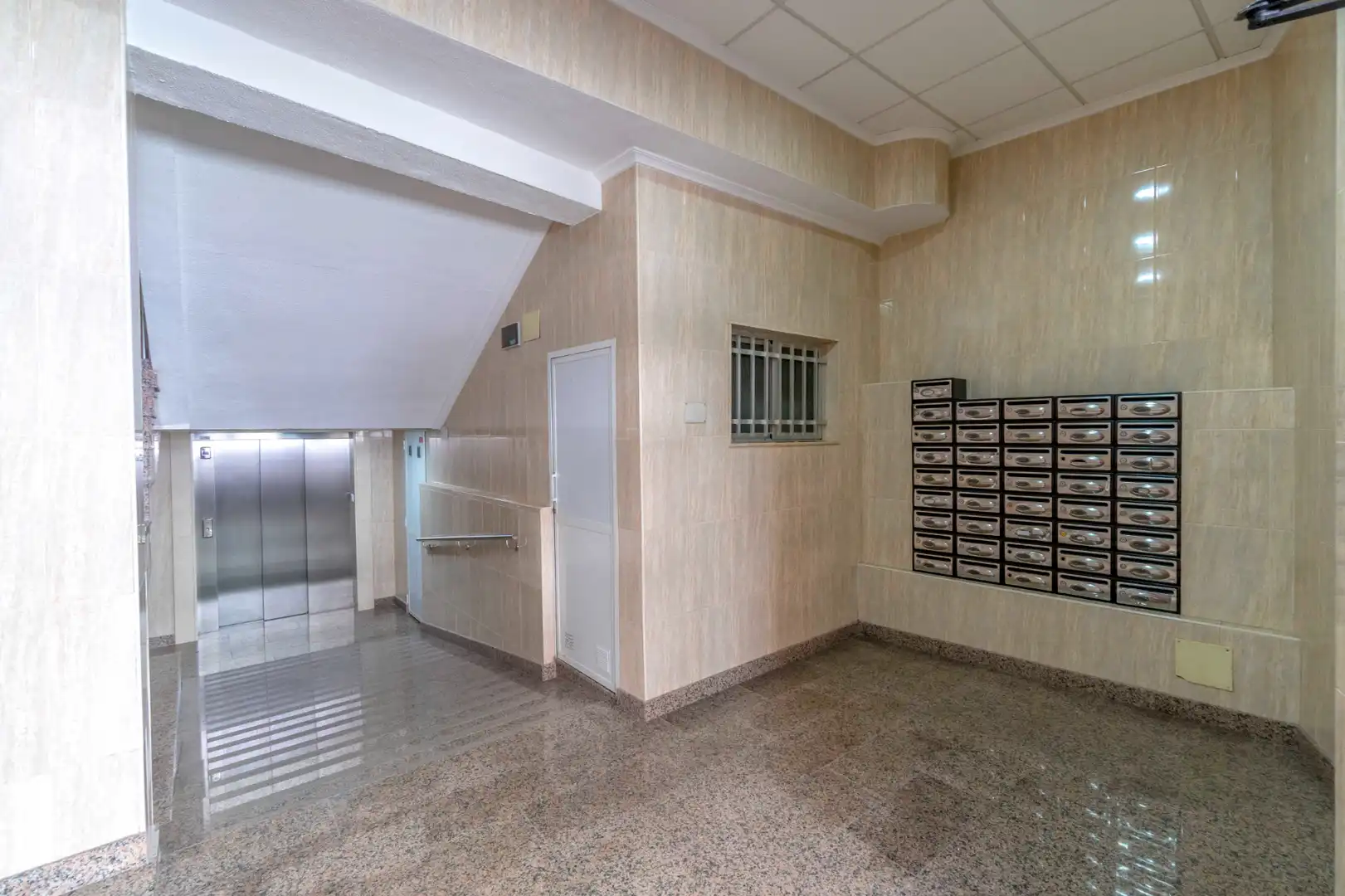 Pis amb ascensor de lloguer a Calle Fuensanta 61, imagen 27
