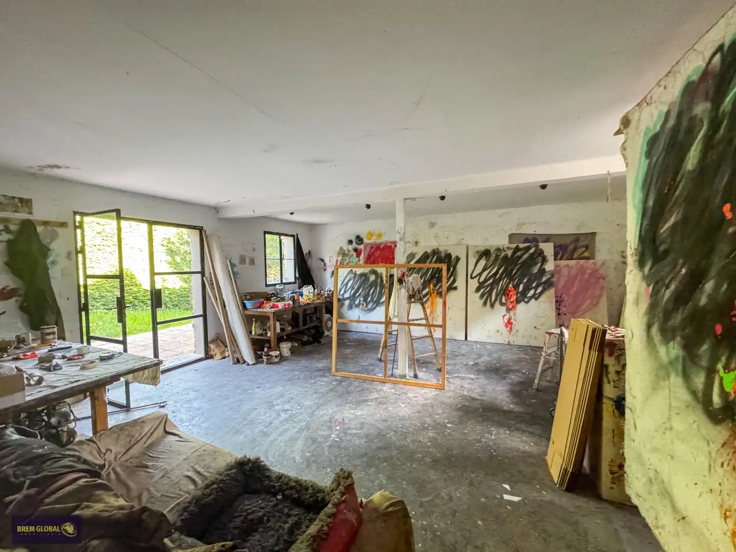Sala d'estar de Casa o xalet en venda en Bustarviejo amb Aire condicionat, Calefacció i Jardí privat
